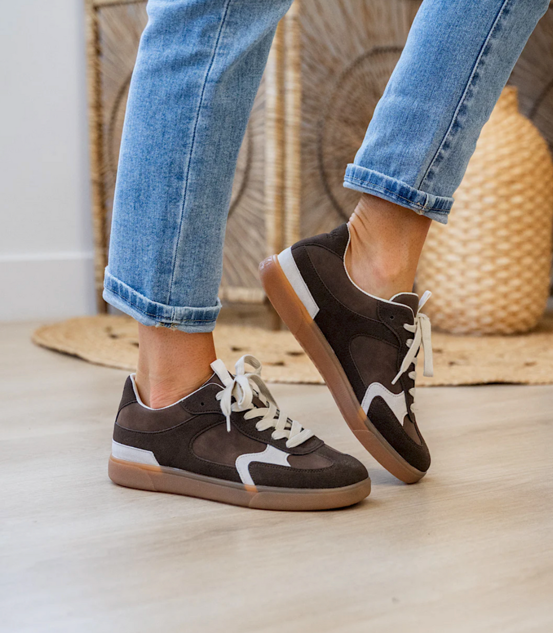 ACCESSORIES I SHOES