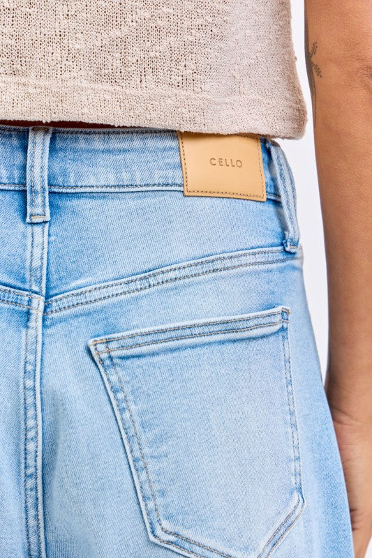 42ea5a94-f756-4df7-bbf8-d3c7f4f88450