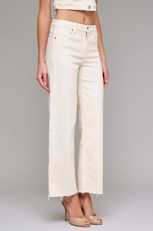 cb1ed5b8-1796-4c3b-9c29-13d09fad79c8