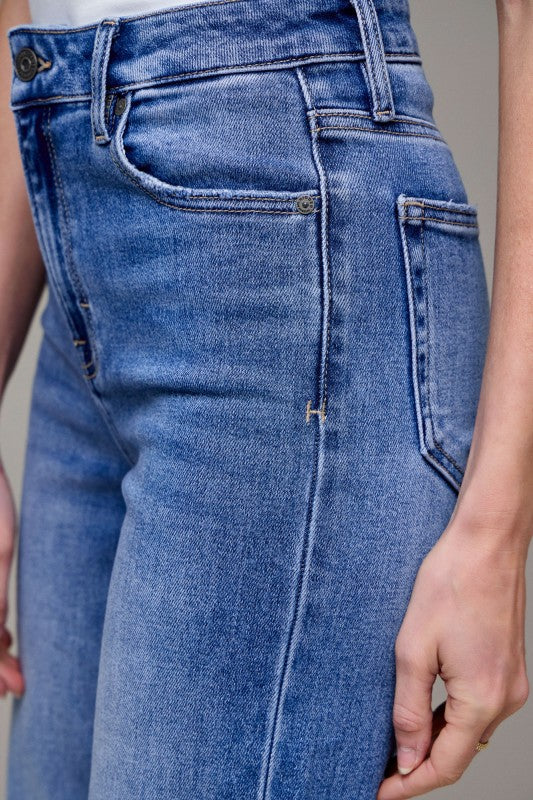 390dd362-7c34-4d3d-9419-a80174b9b3c2