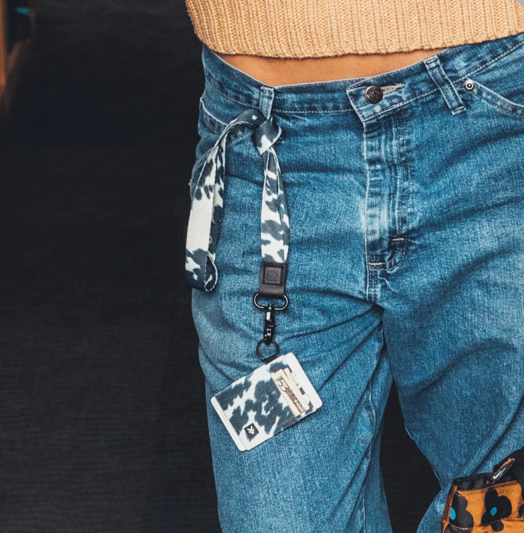 Thread Wallet - Eastwood Neck Lanyard