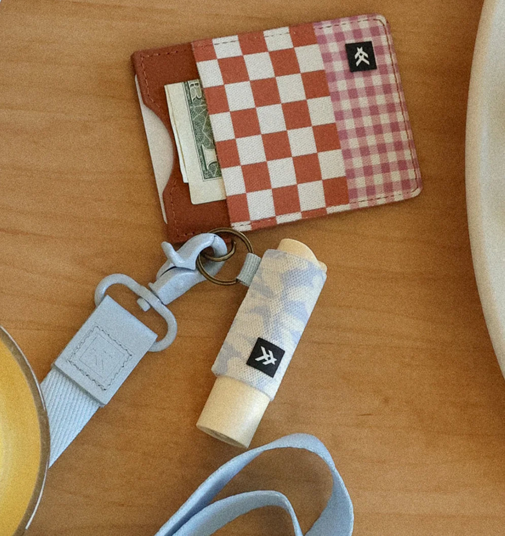 Lana Thread Lip Balm Holder