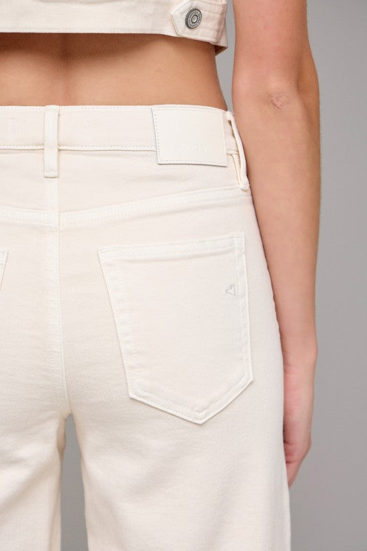 1e33cecd-a314-4b1c-af99-4ff3300774ed