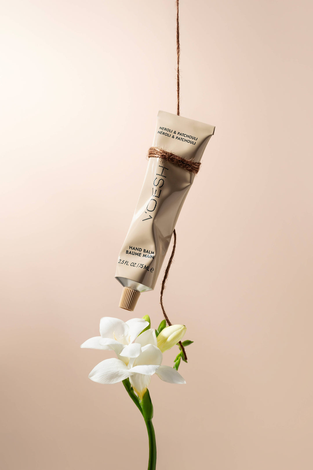 a64551fb-e667-400f-8c4a-70ac0b3d8b1c